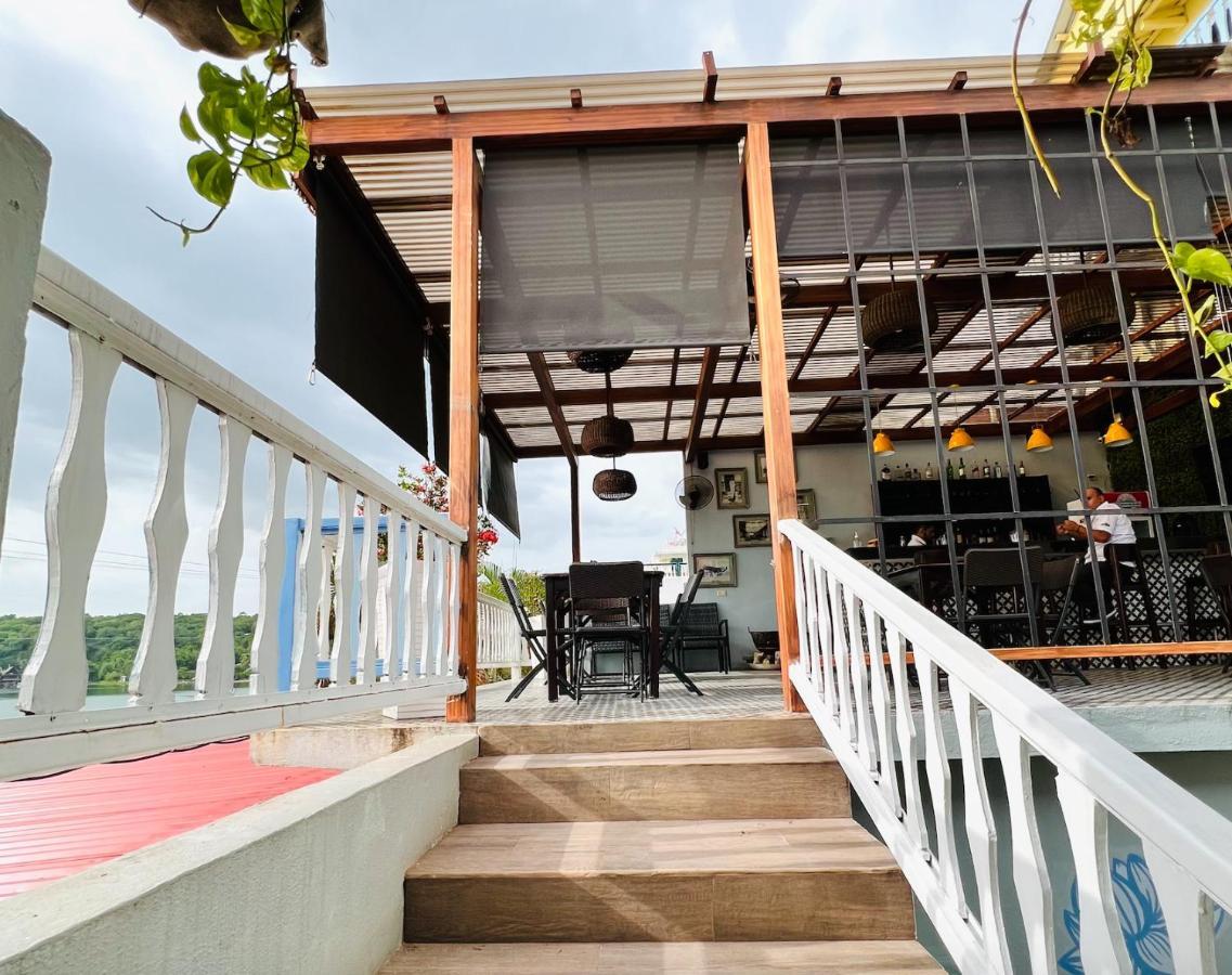 Hotel Casona De La Isla Flores Dış mekan fotoğraf