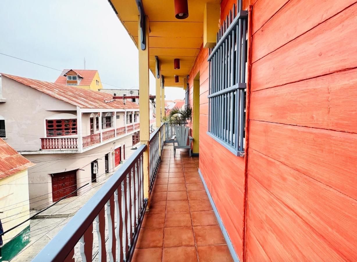 Hotel Casona De La Isla Flores Dış mekan fotoğraf