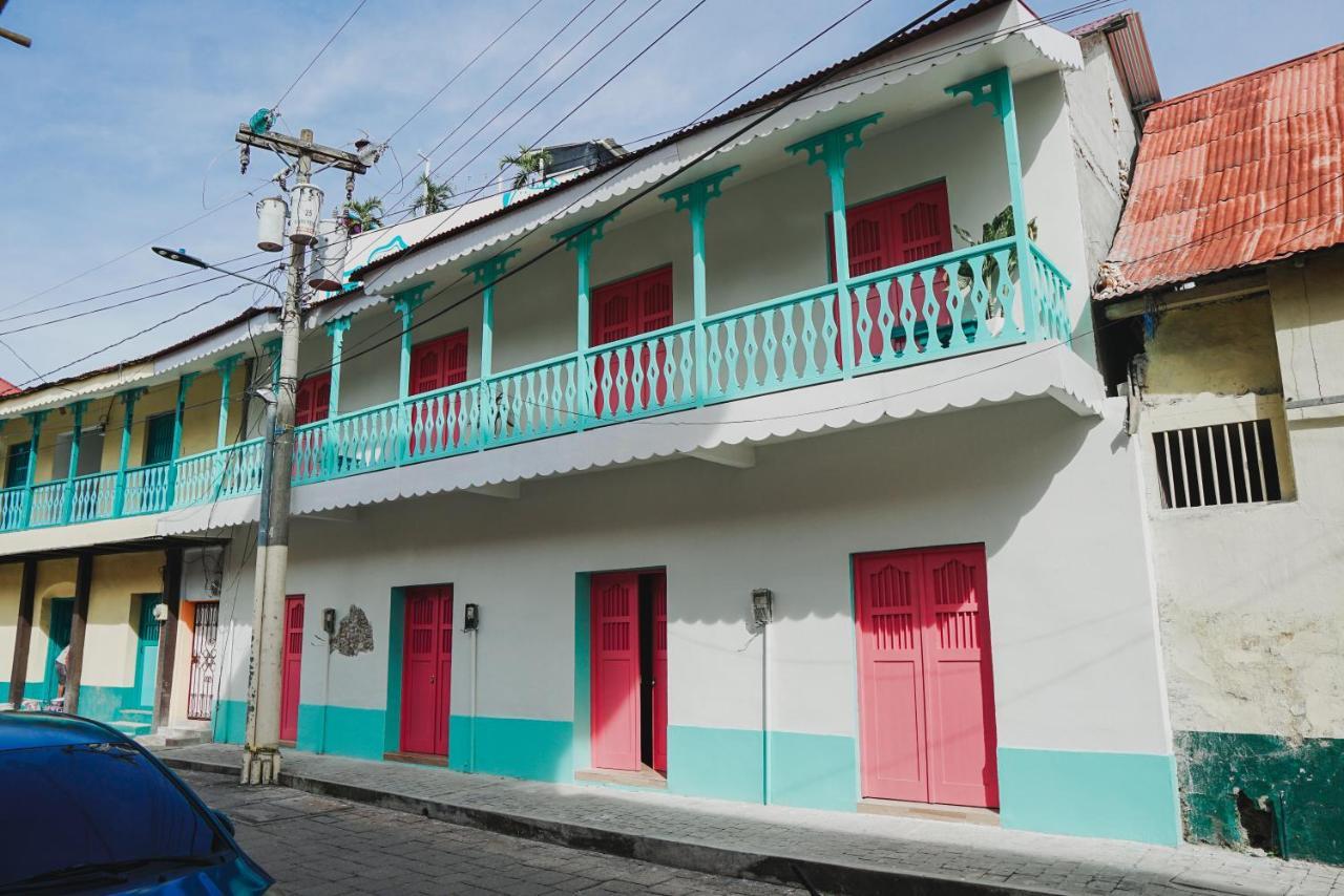 Hotel Casona De La Isla Flores Dış mekan fotoğraf