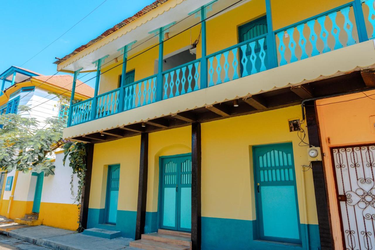 Hotel Casona De La Isla Flores Dış mekan fotoğraf