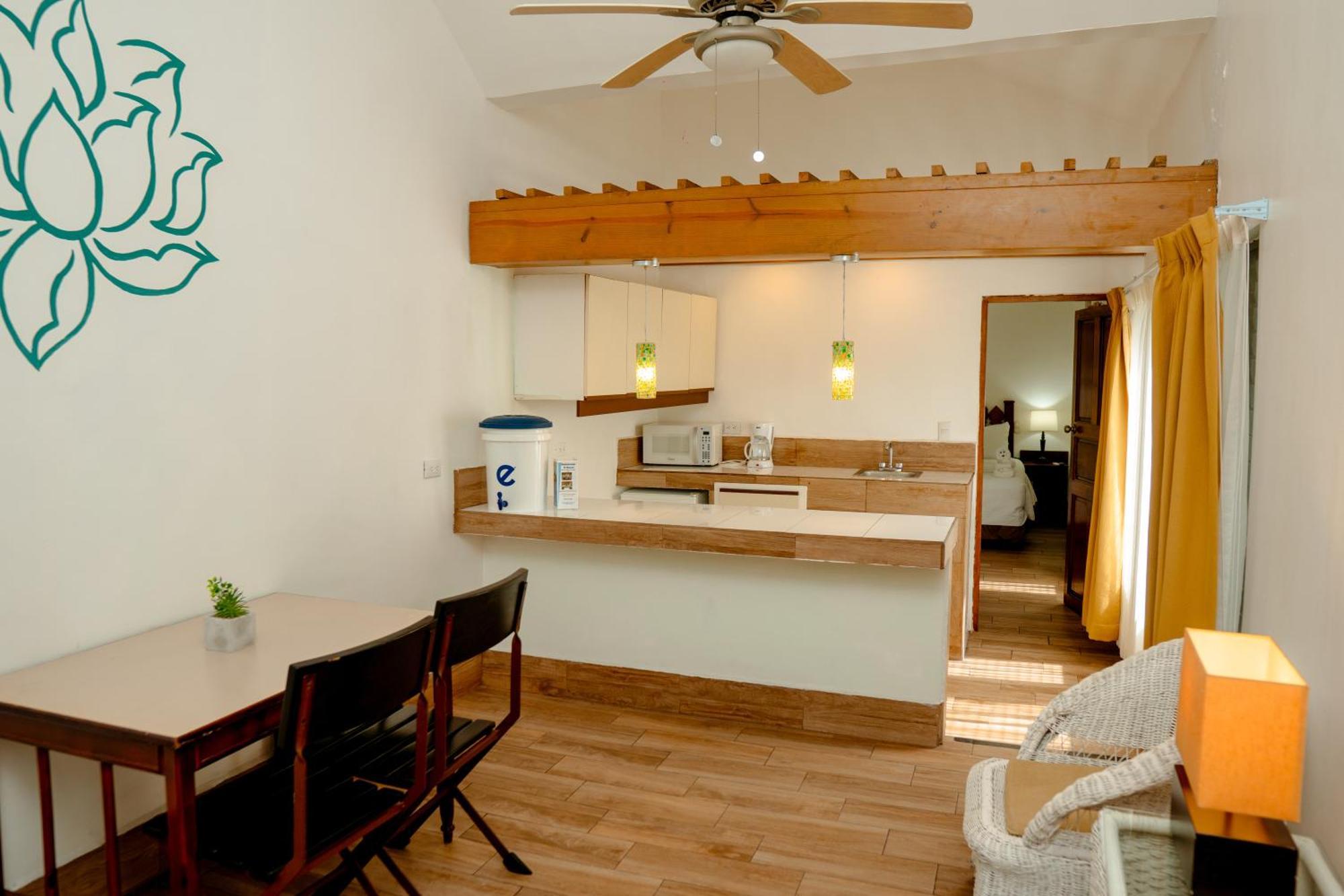 Hotel Casona De La Isla Flores Dış mekan fotoğraf