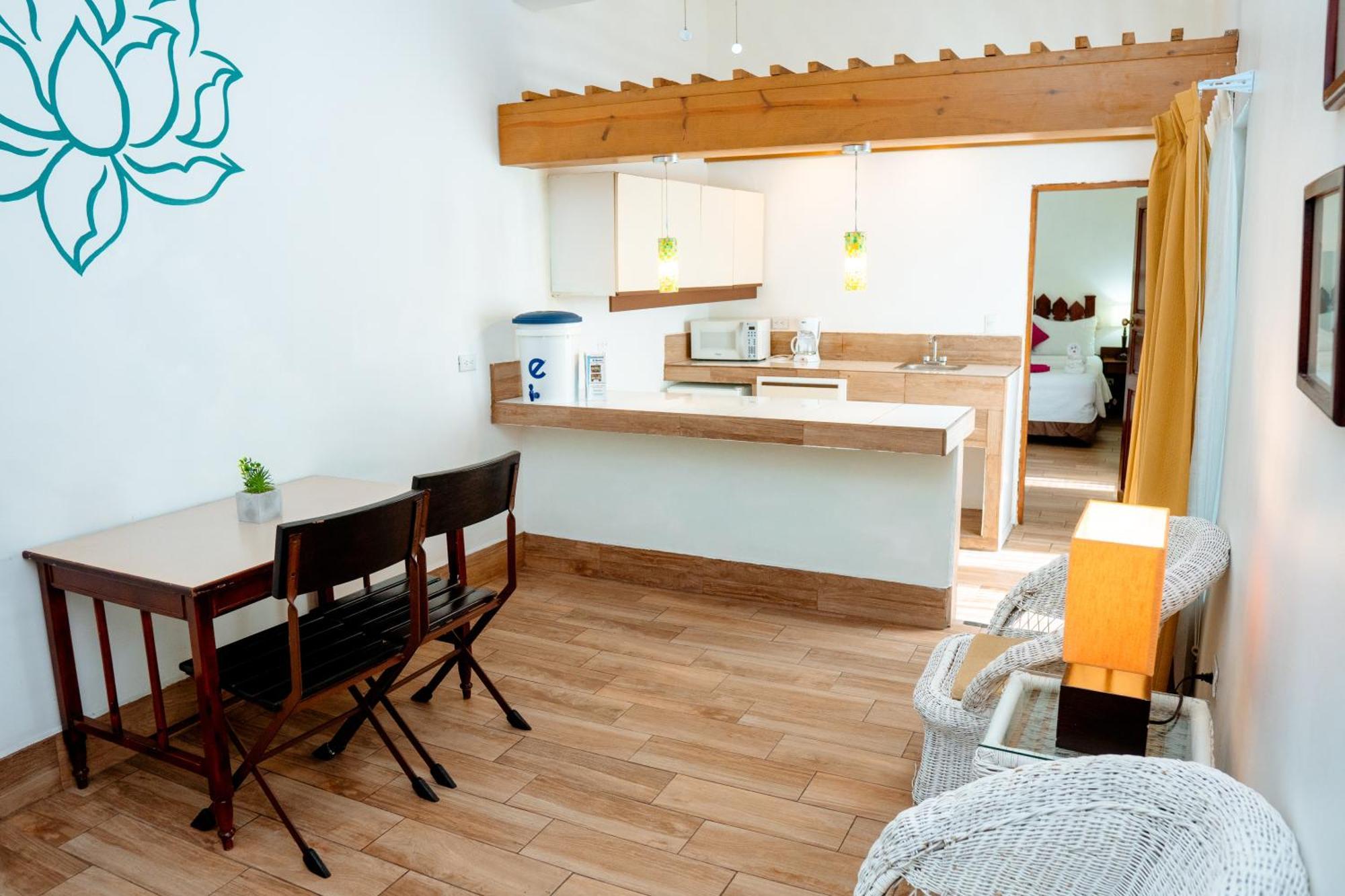 Hotel Casona De La Isla Flores Dış mekan fotoğraf